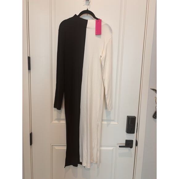 Terez Mock Neck Ribbed Knit Two Tone Midi Dress Medium - Picture 1 of 9